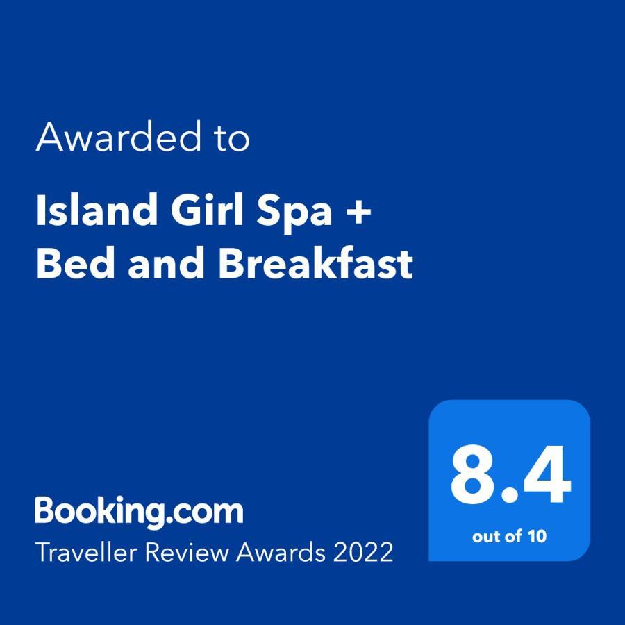 Island Girl Spa + Bed And Breakfast Los Angeles Exterior photo